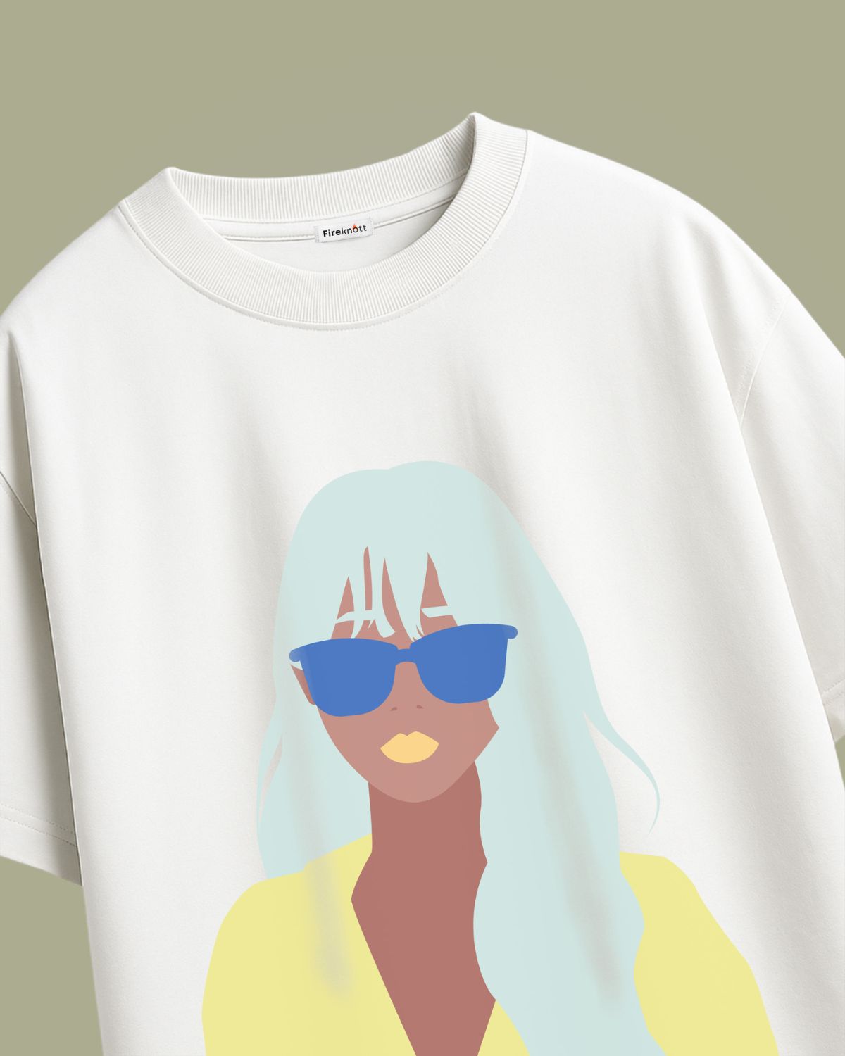 Cool Glare - Oversized T-Shirt